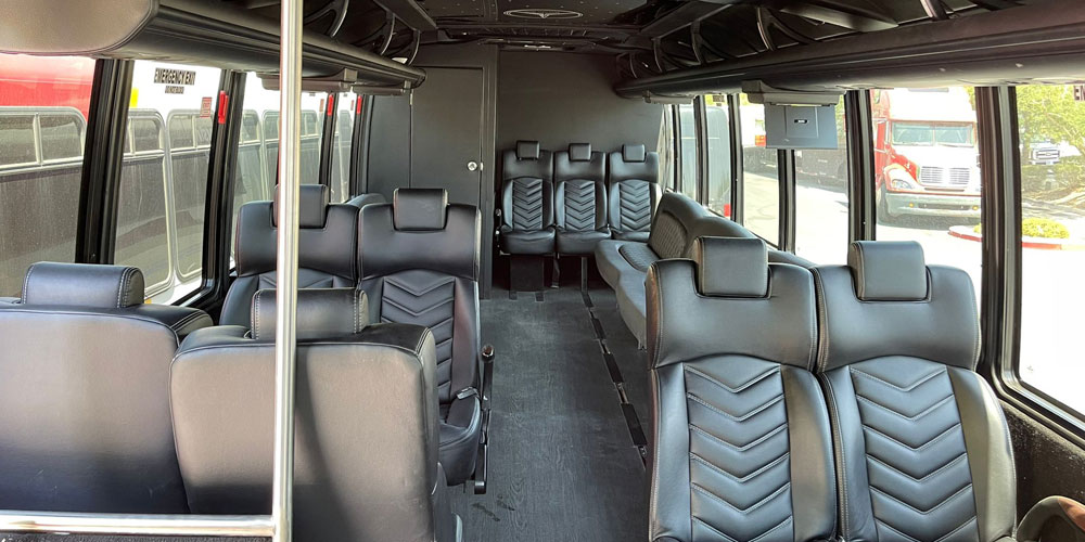 Global Customs Freightliner Bus Gallery5