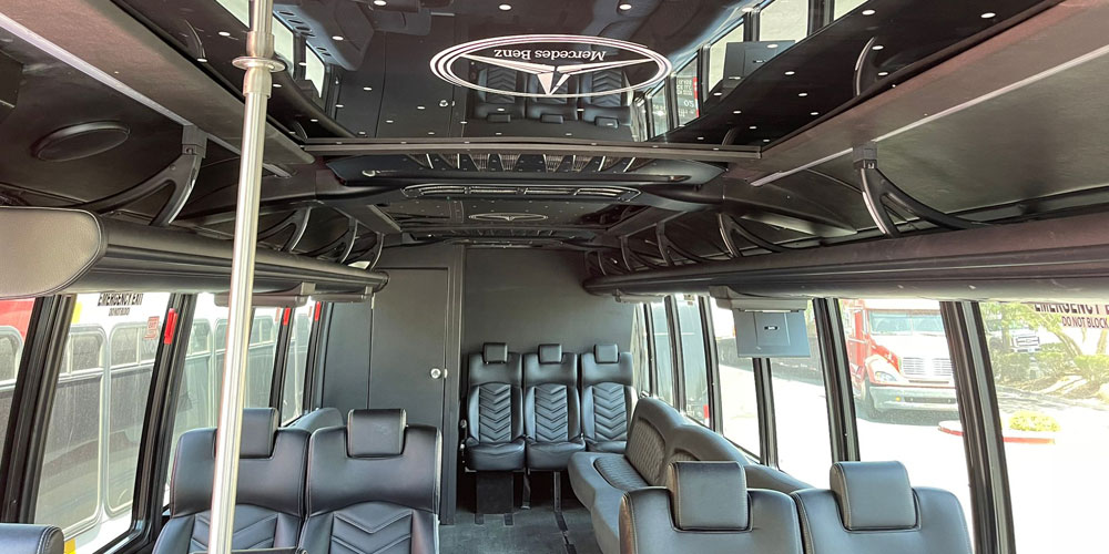 Global Customs Freightliner Bus Gallery7