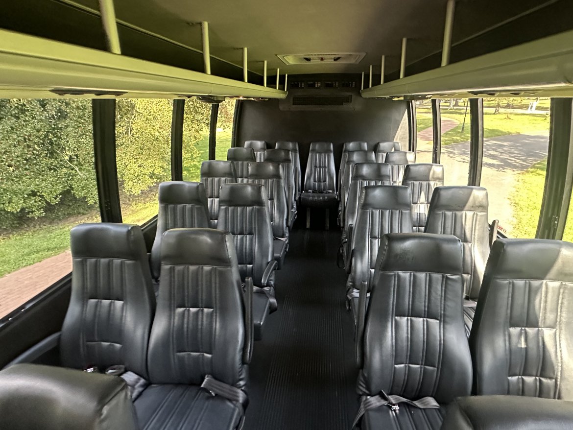 2013 Ford F-650 36 Passenger Shuttle Bus