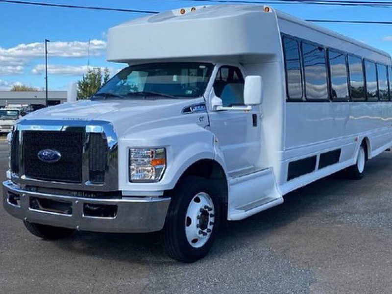 2016 Ford F650 Limo Bus