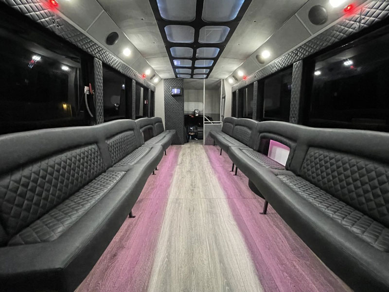 2016 Ford F650 Limo Bus