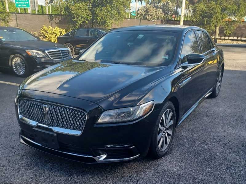 2019 Lincoln Continental livery