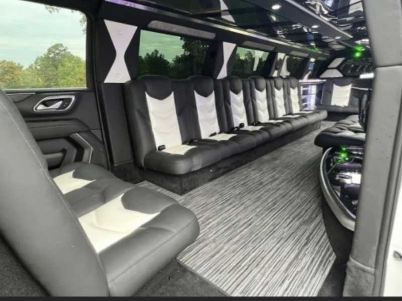 2022 Chevrolet Suburban SUV Stretch