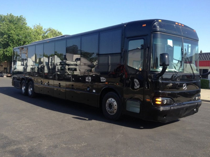 40 Motorcoach Limo Bus Gallery3