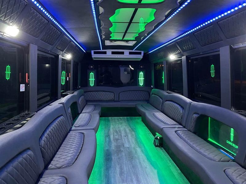 Ford F-550 2018 Gallery1