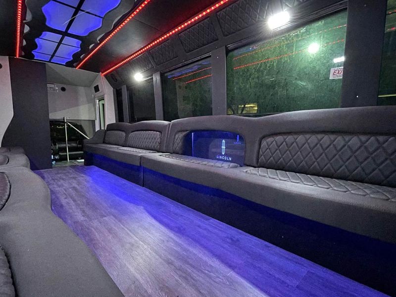 Ford F-550 2018 Gallery6