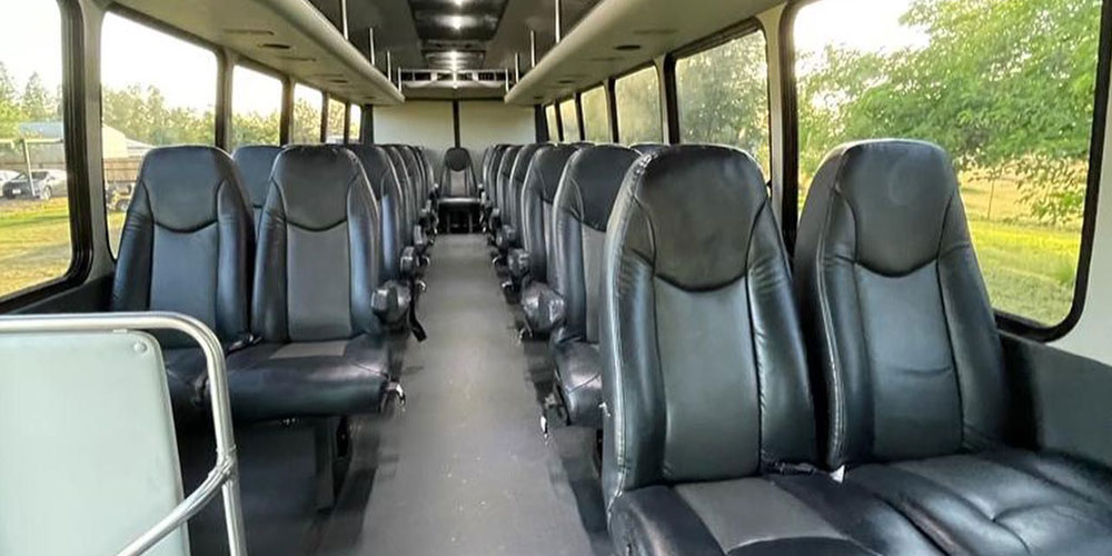 2015 Ford f650 Shuttle Bus