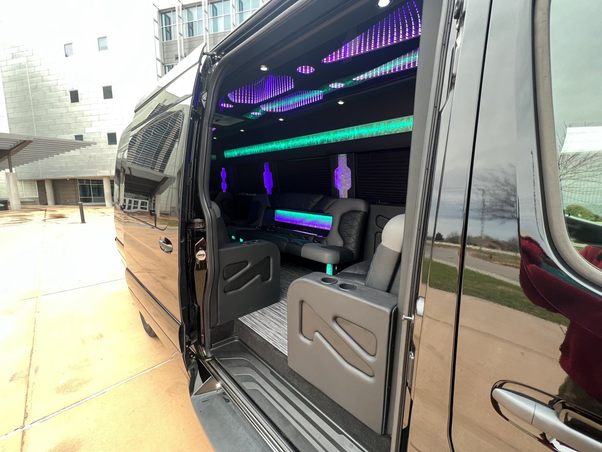 New 2022 Brand New Mercedes-Benz Sprinter 3500 EXT 170 Limo For Sale
