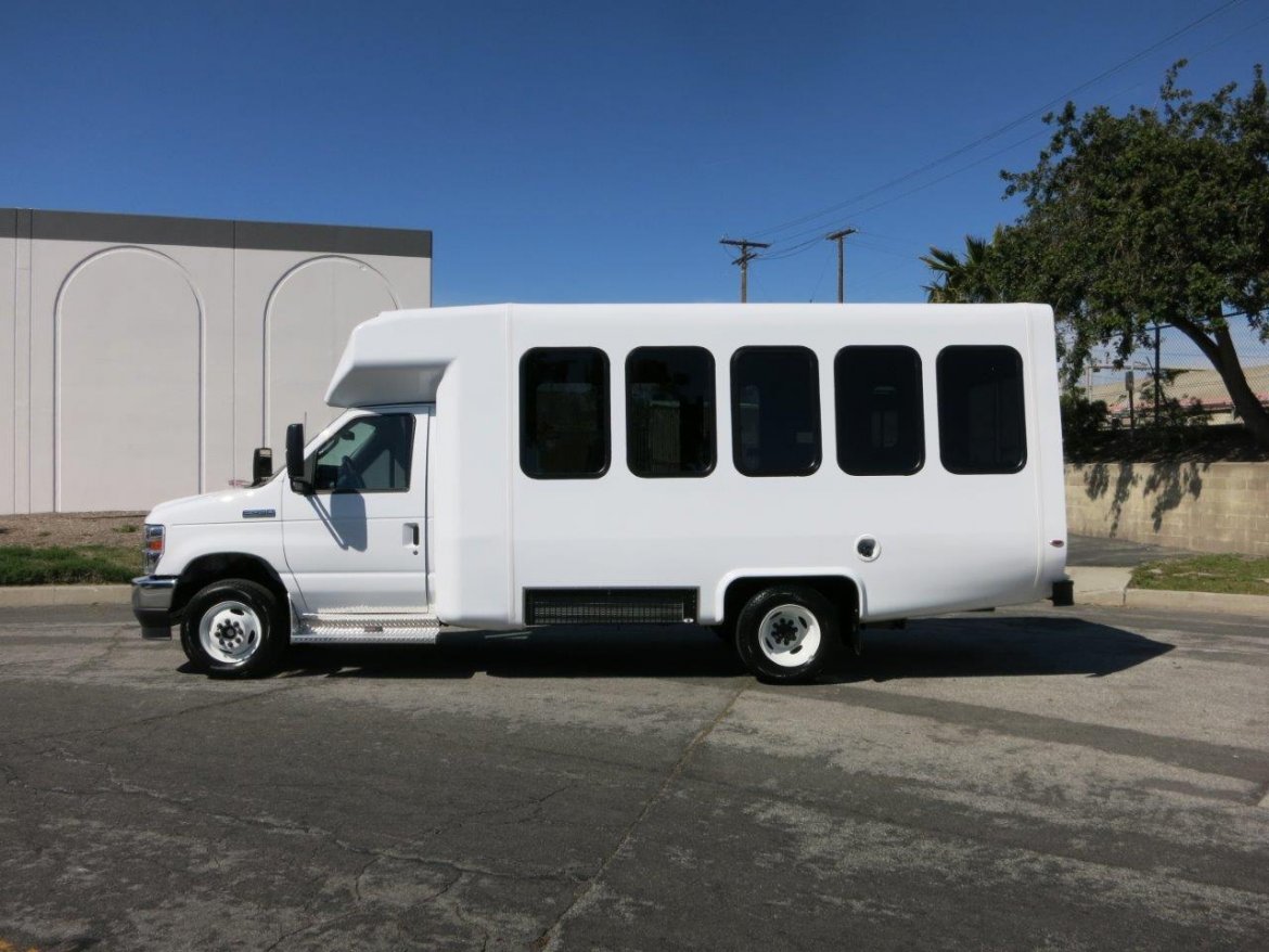 New 2023 Ford E-450 ADA Bus For Sale
