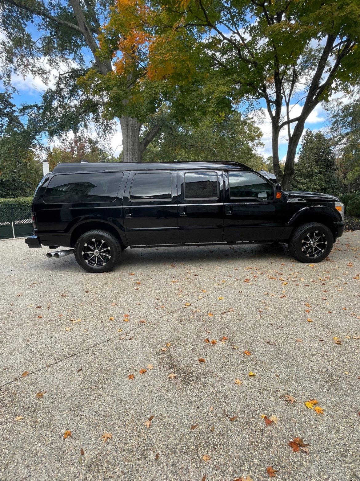 Used 2012 Ford F350 6.7L Diesel CEO Mobile Office