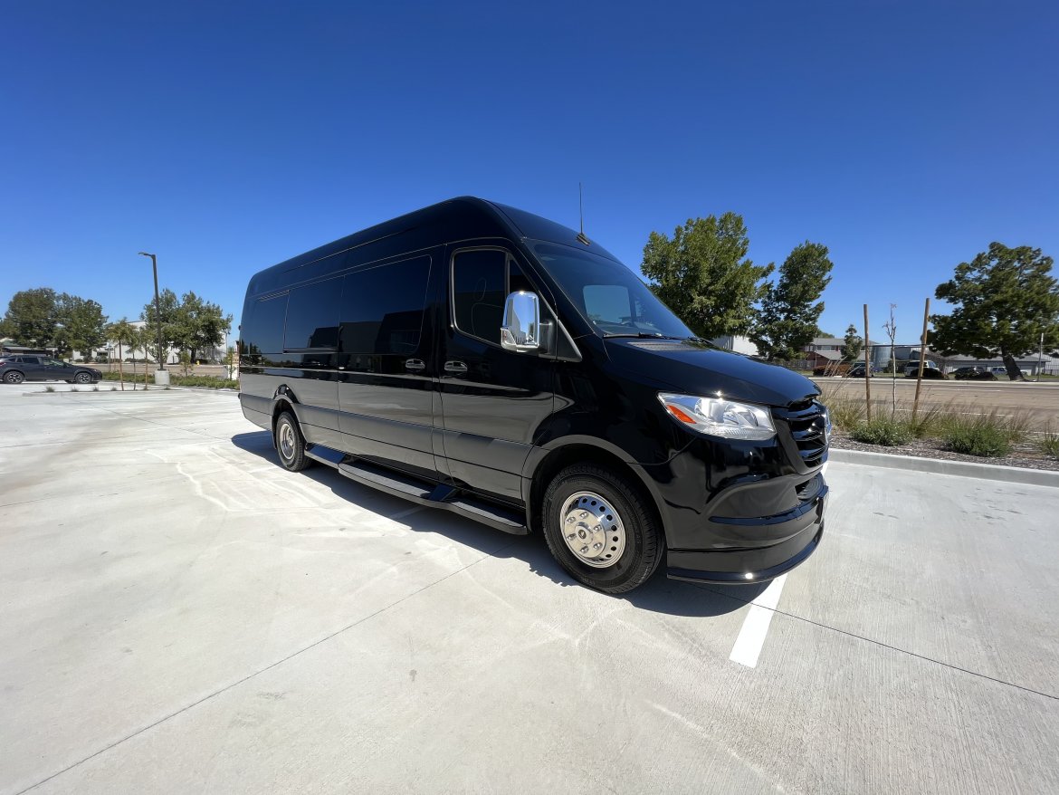 Used 2020 Springfield Coach Group Mercedes-Benz Limo Sprinter For Sale