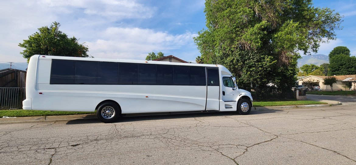 Used 2016 Grech Motors Freightliner Coach Shuttle Bus For Sale