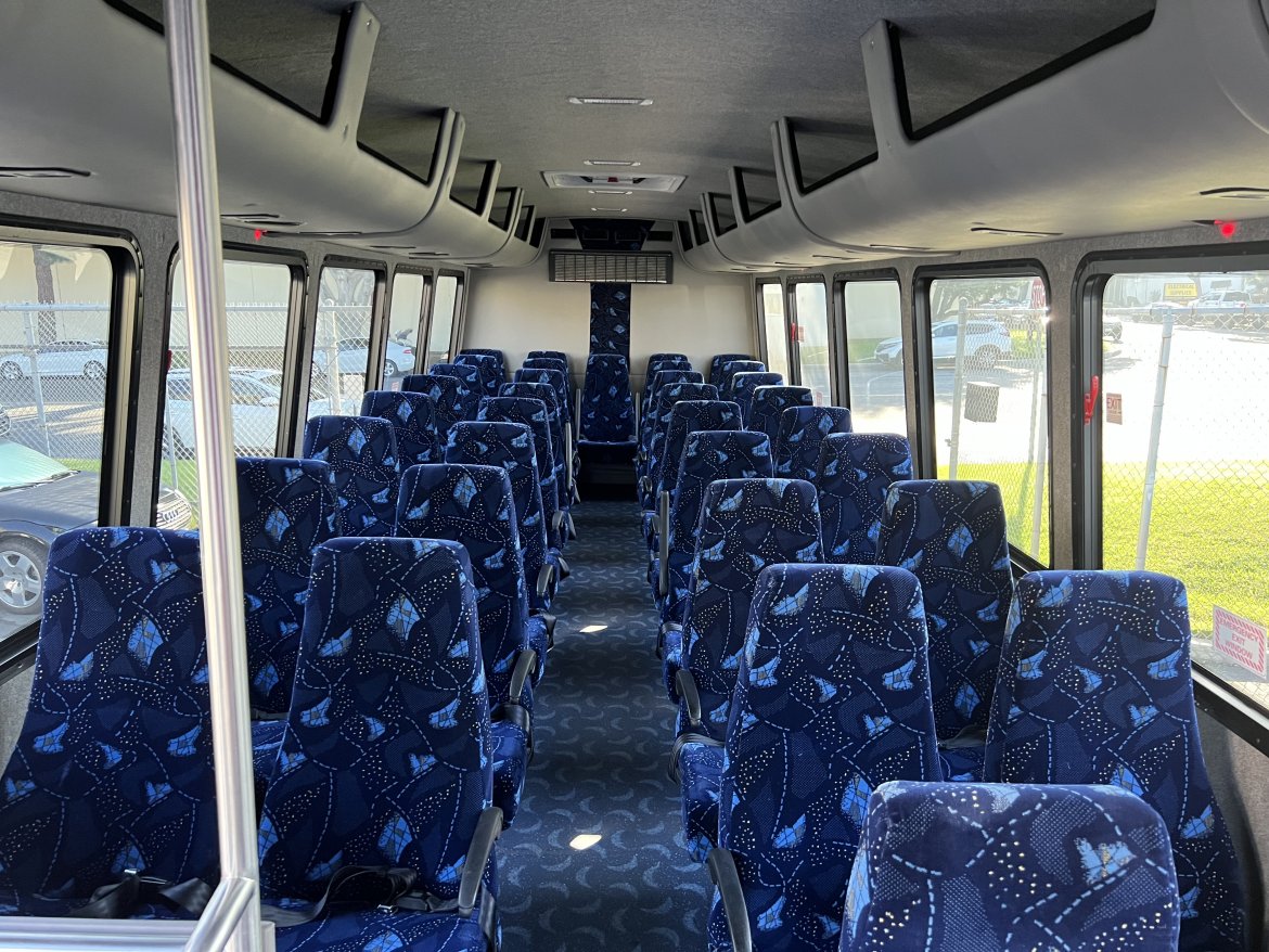 Used 2018 Freightliner M2 106 Passenger Bus by Ameritrans