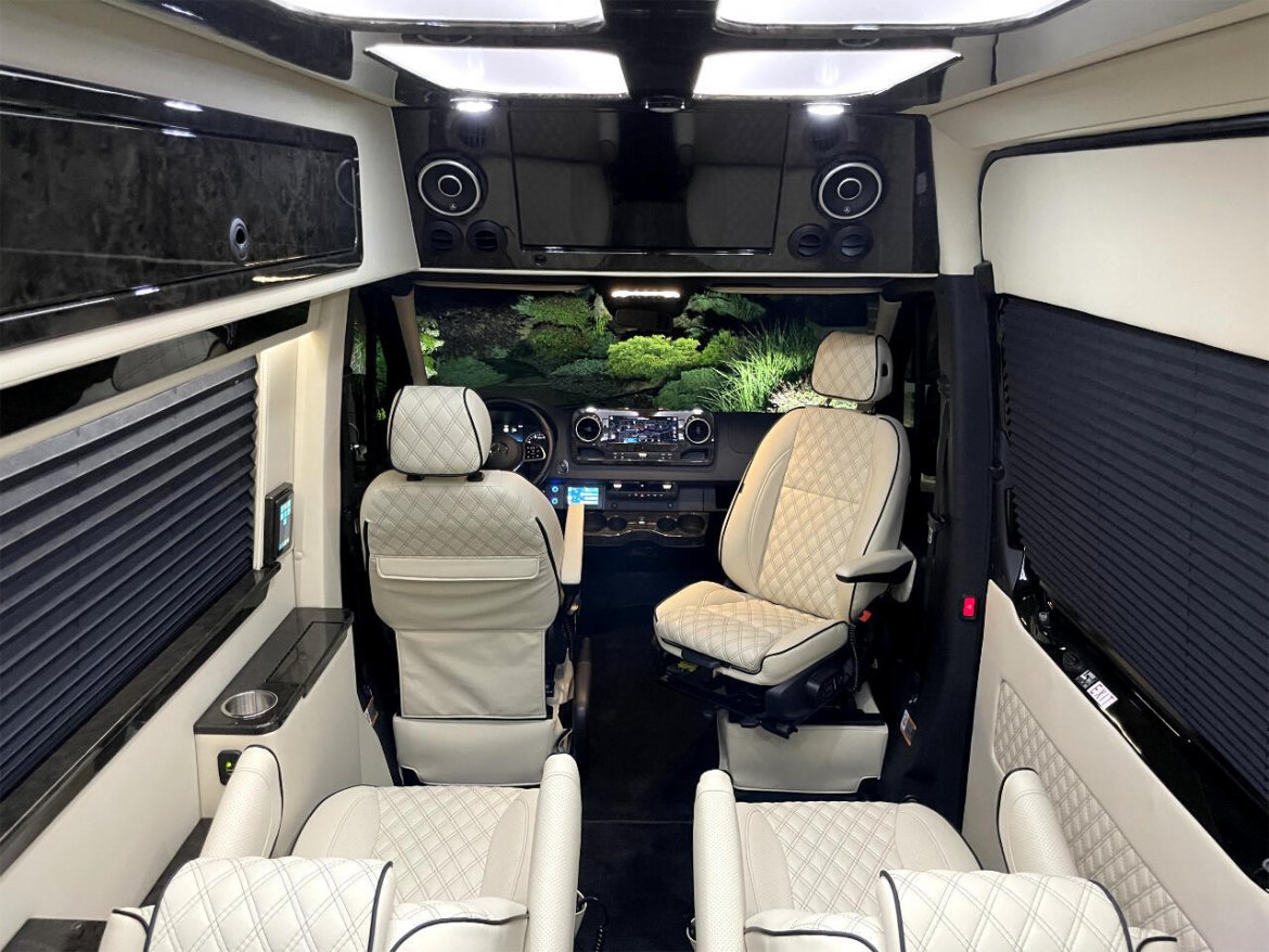 New 2023 Eco Revolution Daycruiser Mercedes-Benz Sprinter