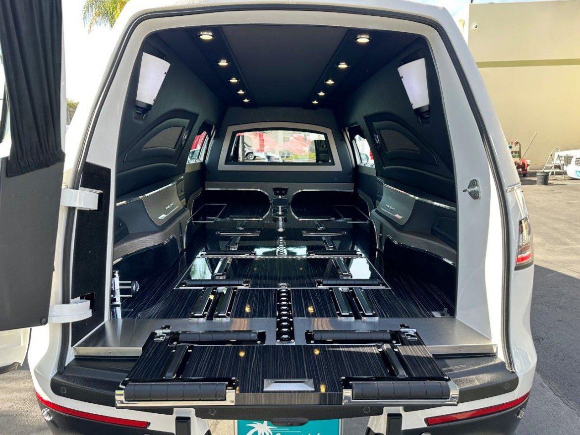 New 2022 Lincoln Nautilus Grand Legacy Hearse For Sale