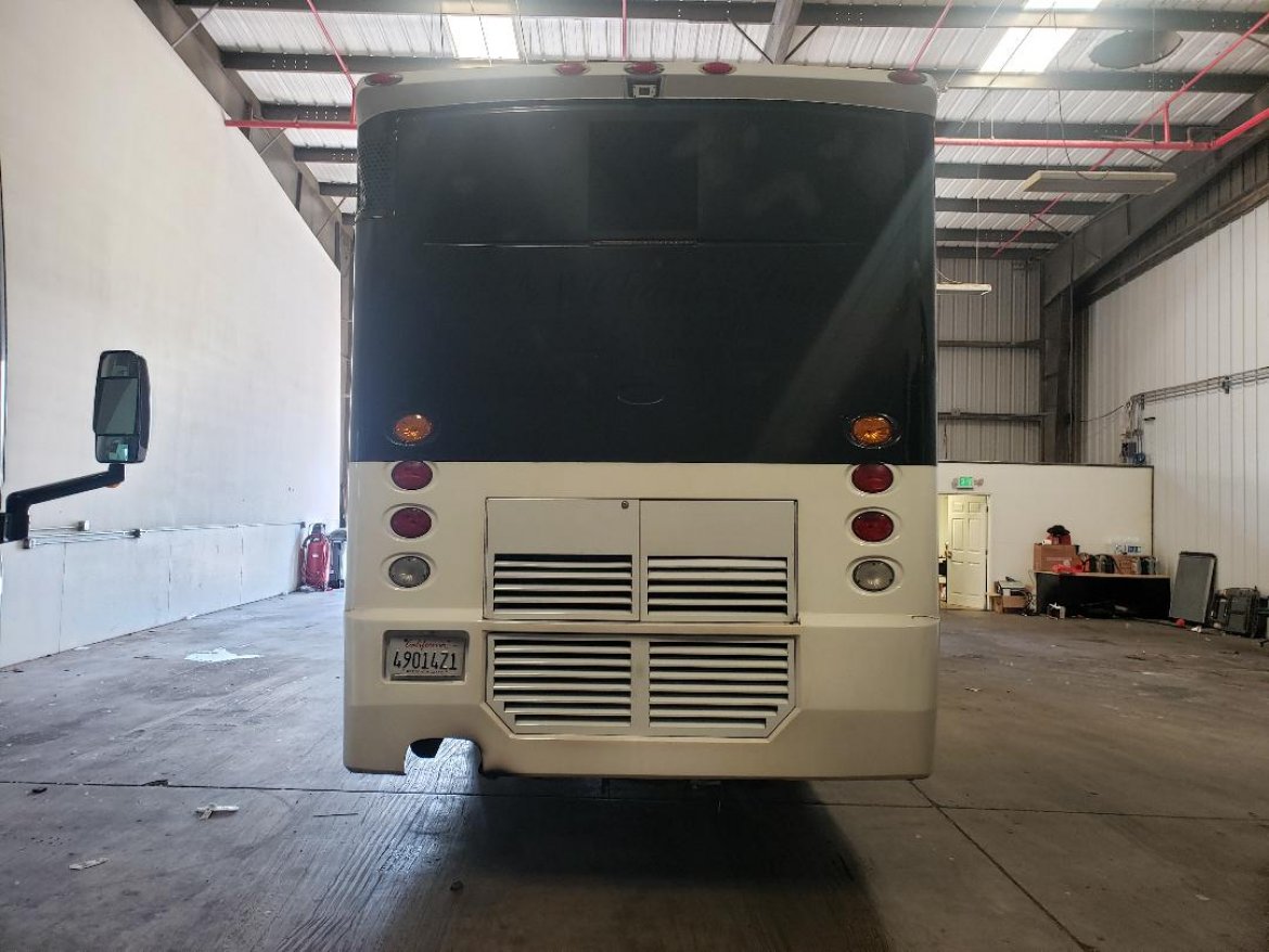 Used 2008 Freightliner 40 passenger party bus Limo Bus