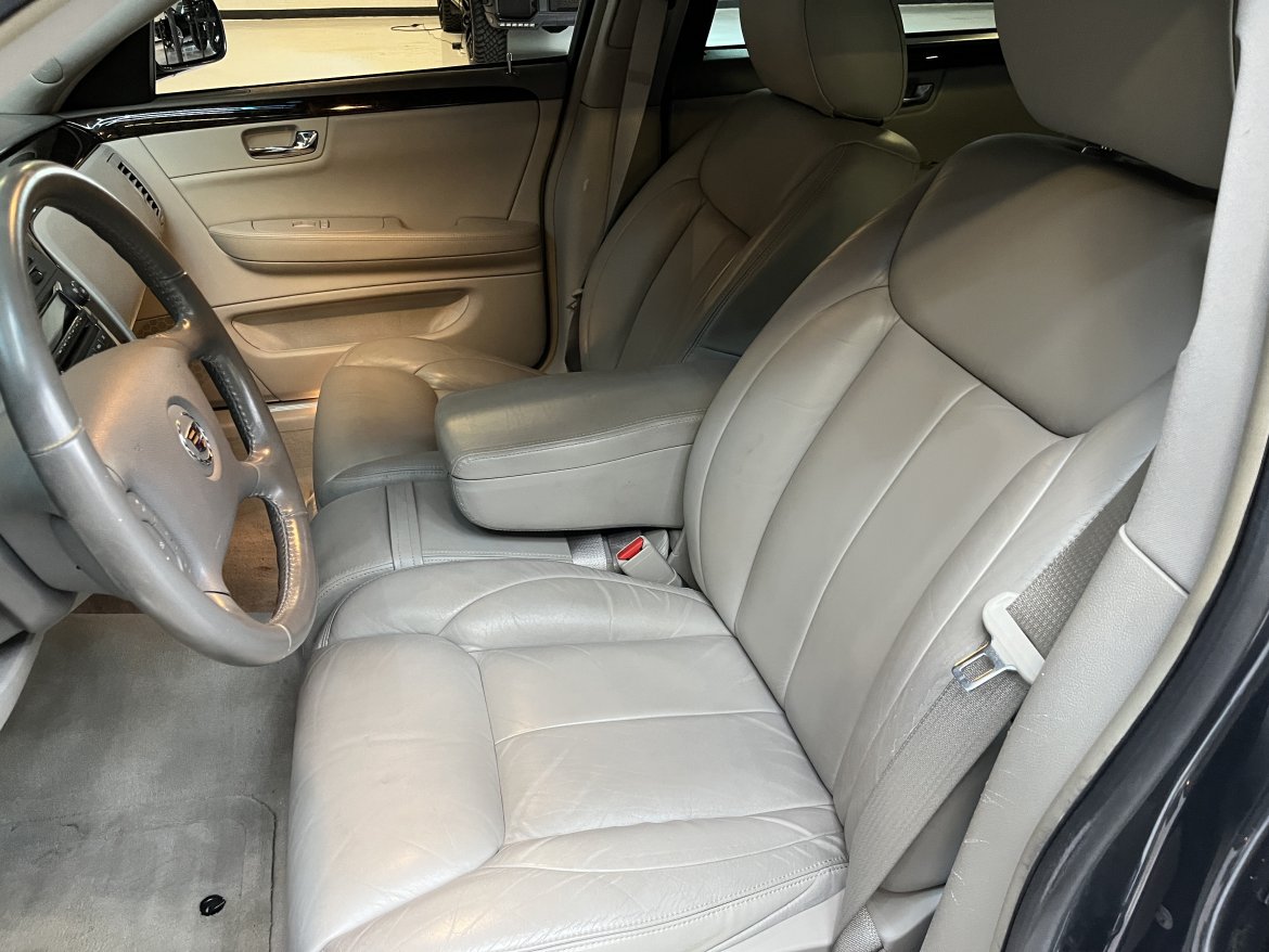 Used 2009 Superior Cadillac DTS Limousine For Sale