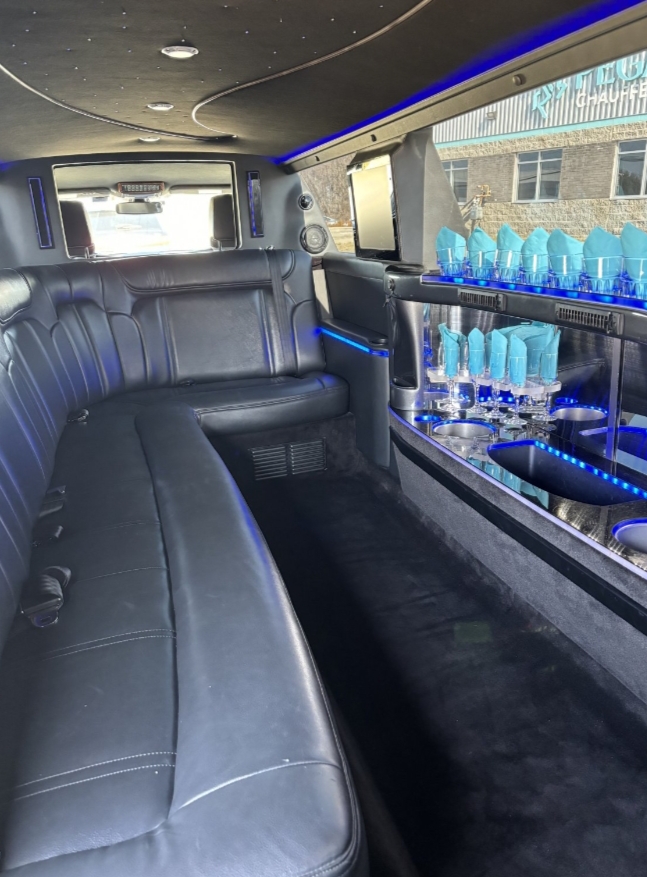 2018 Lincoln MKT by Royal