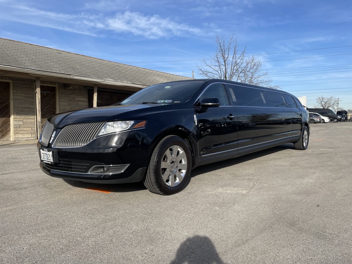 Used 2019 Lincoln MKT Limousine