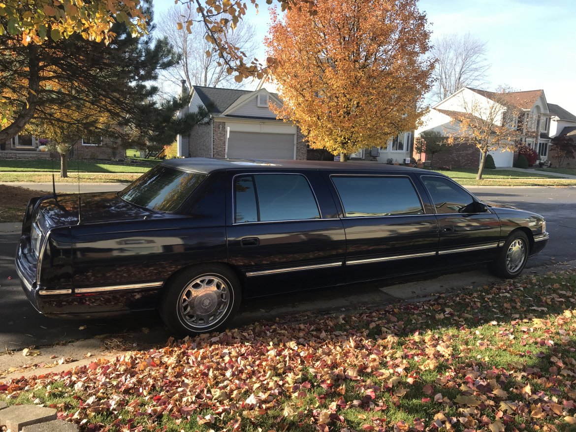 Used 1997 Cadillac Deville Limousine by Picasso