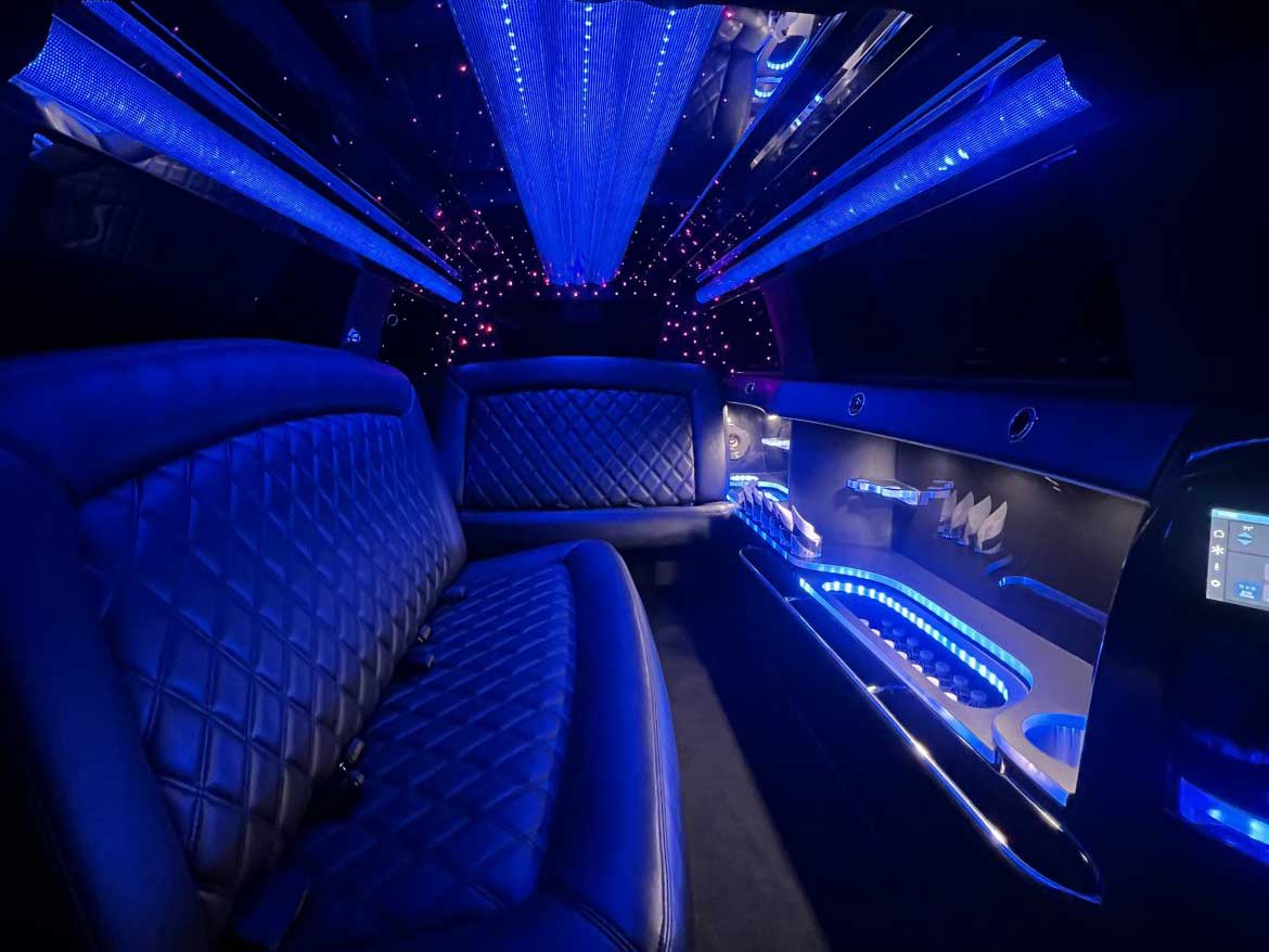 Used 2018 Lincoln MKT For Sale by Tiffany