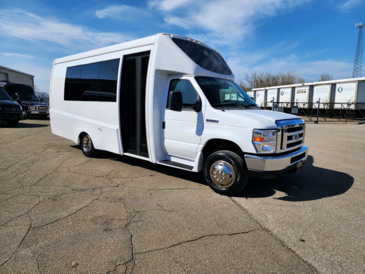 Used 2019 Ford E350 Shuttle Bus For Sale