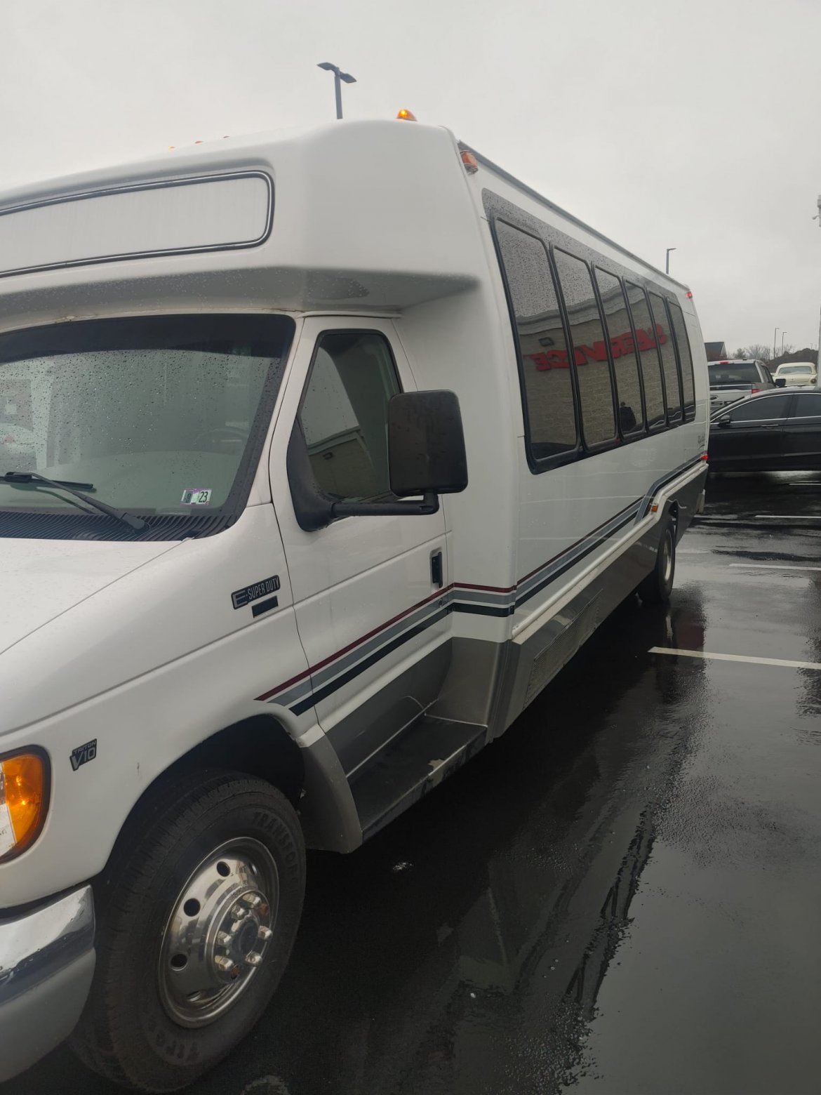 New 1998 Ford E 450 Party Limo Bus