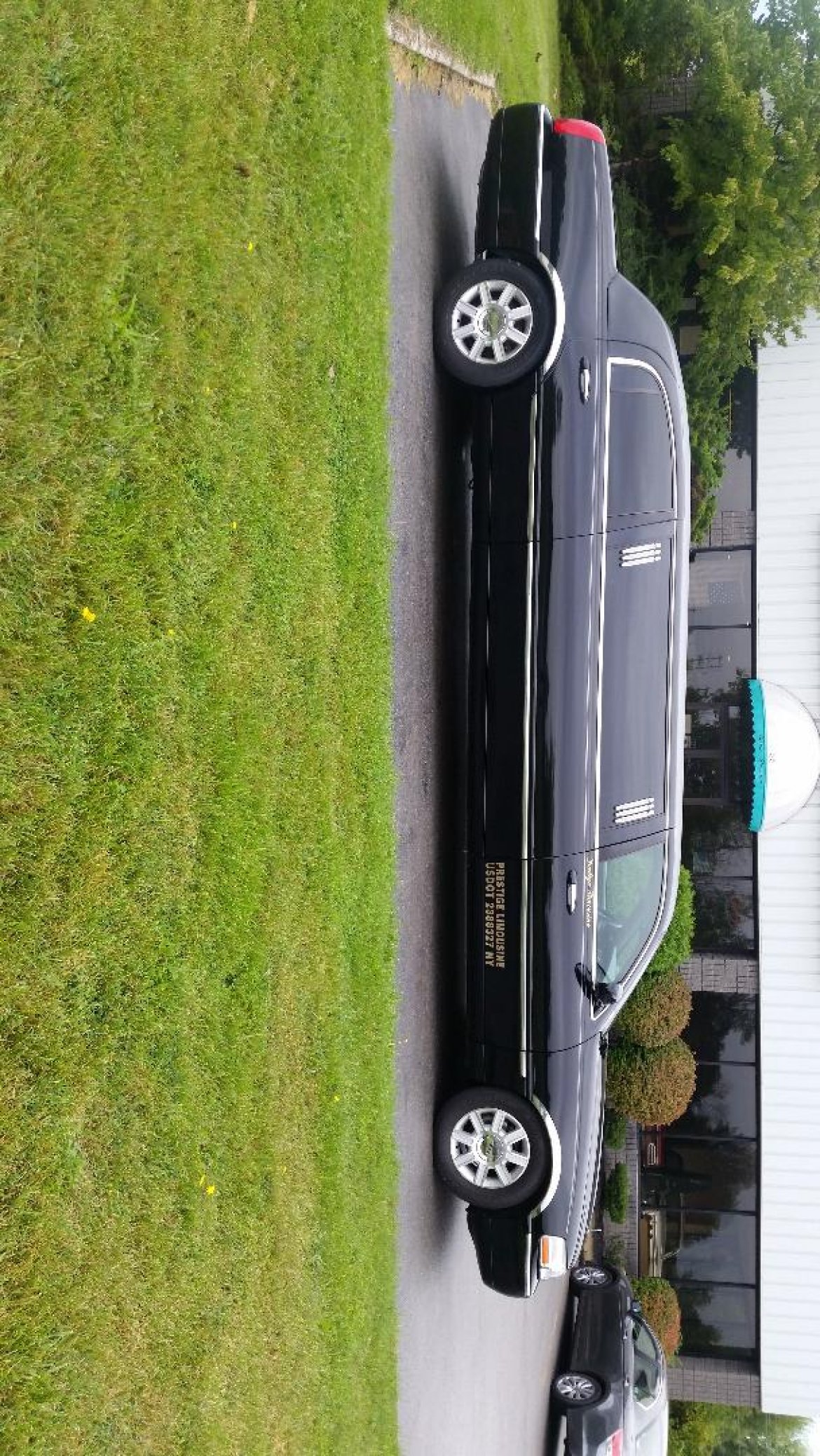 Used 2006 Lincoln Krystal Stretch Limo For Sale