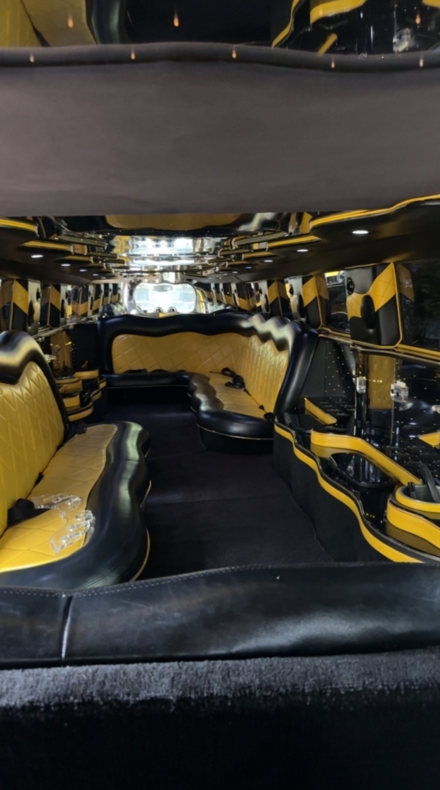 2005 Hummer H2 35 inch Limousine