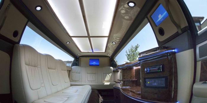 Jaguar XF limo rental (Interior)