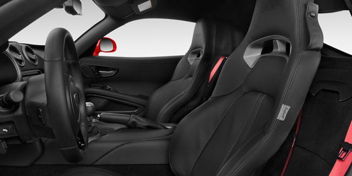 Dodge Viper SRT 10 Rental (Interior)