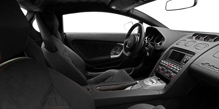 41_Lamborghini-Gallardo-Interior.jpg