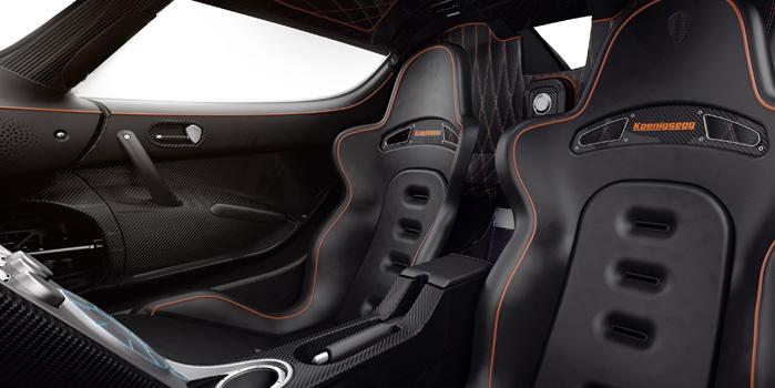 KoenigseggAgera Rental (Interior)