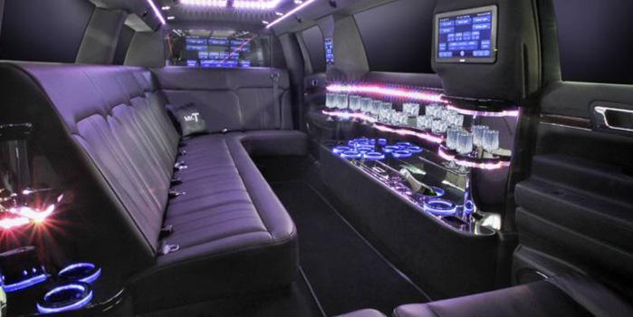 Lincoln MKT Limo Service (Interior)