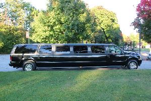XL SUV Limo