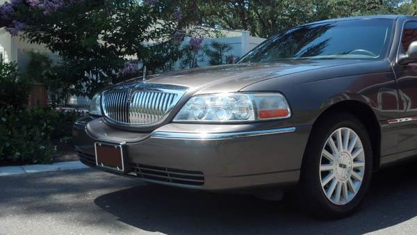 Executive Charters & Limousine